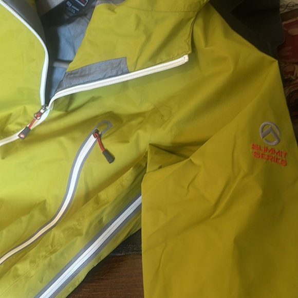 North Face Summit Series Gortex hooded windbreaker/jacket - Picture 4 of 12